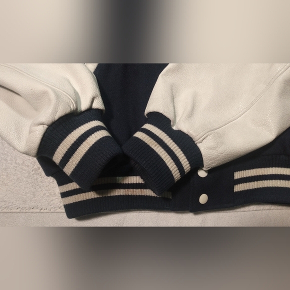 Vintage ROOTS Canada Wool Body Leather Arms Letterman Varsity 2000 Jacket Coat - Picture 8 of 16